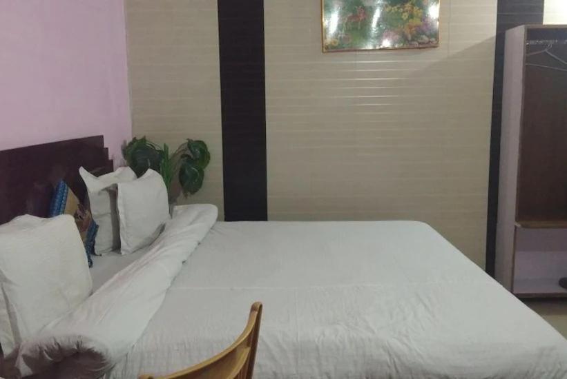 Hotel Surya Lake View Nainital Exterior foto